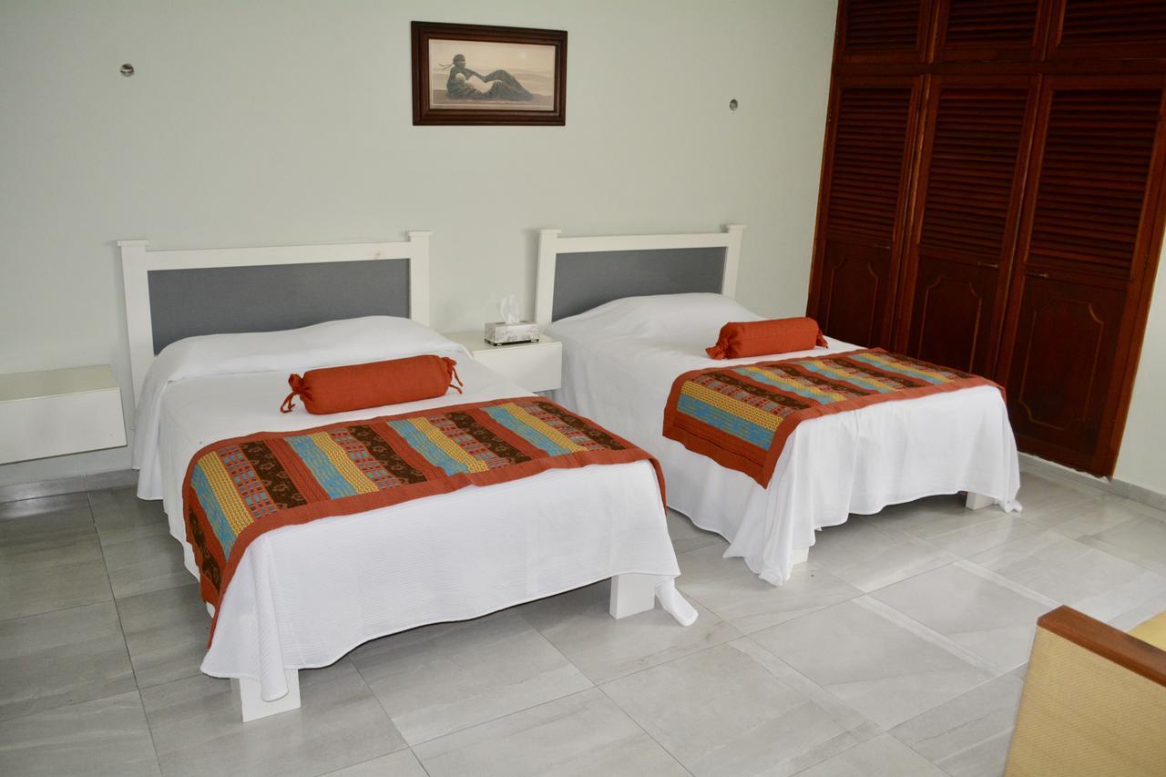 Suites Sanrey Puerto Morelos Eksteriør bilde