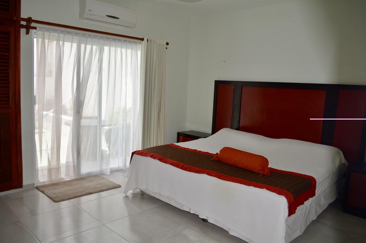 Suites Sanrey Puerto Morelos Eksteriør bilde